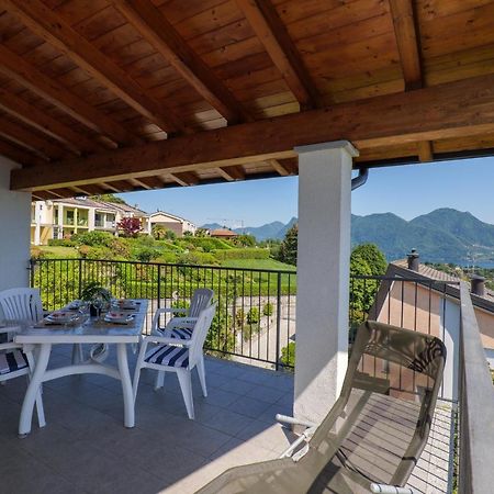 Panoramic'S Loft Daire Verbania Dış mekan fotoğraf