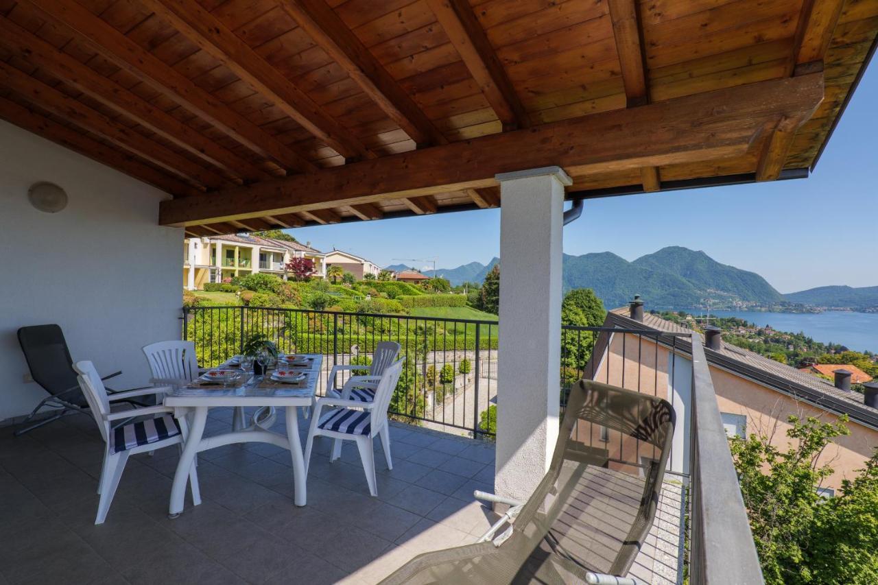 Panoramic'S Loft Daire Verbania Dış mekan fotoğraf