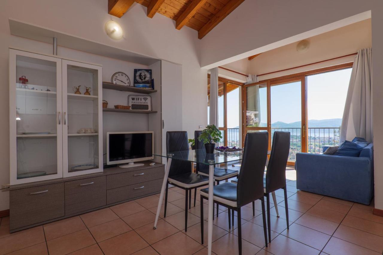 Panoramic'S Loft Daire Verbania Dış mekan fotoğraf