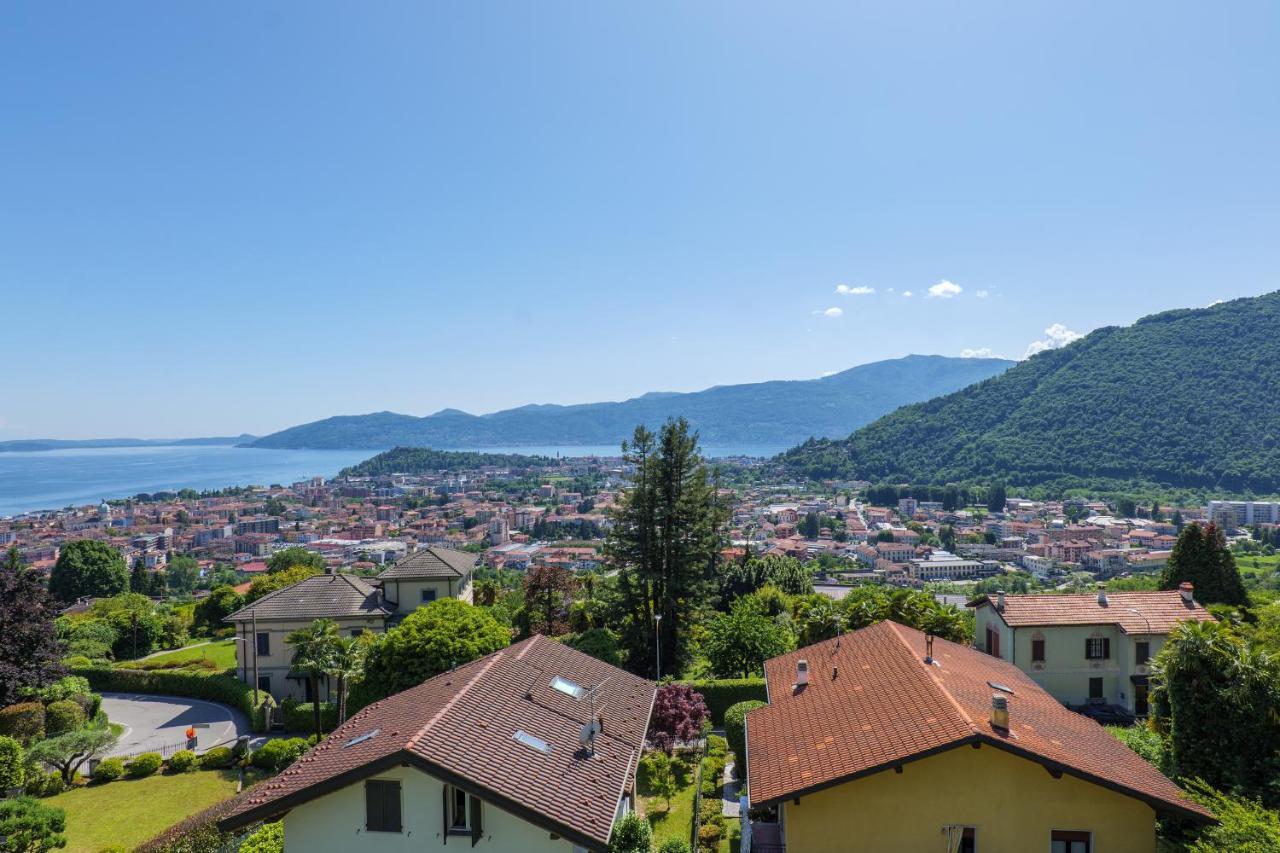 Panoramic'S Loft Daire Verbania Dış mekan fotoğraf
