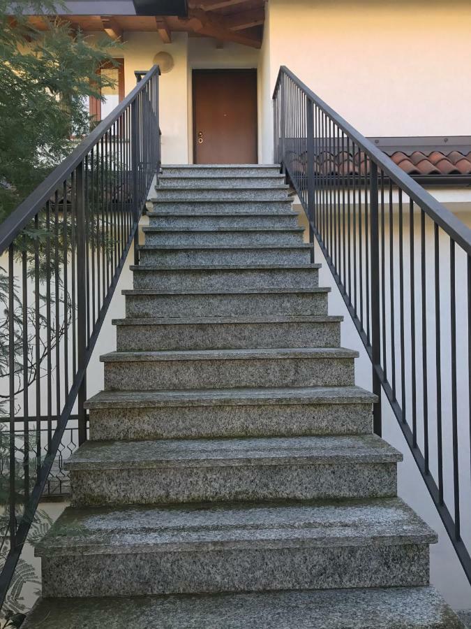 Panoramic'S Loft Daire Verbania Dış mekan fotoğraf